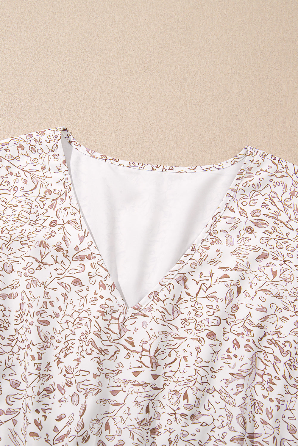 White Floral V Neck Ruffled Short Sleeve Plus Size Dress